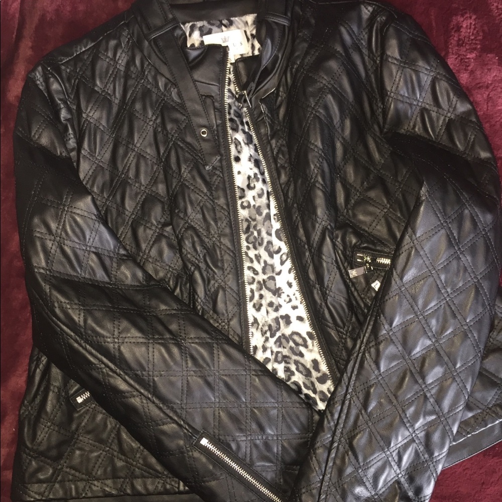 Chaus jacket